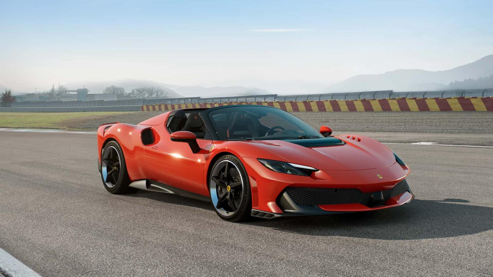 Η Ferrari 296 Speciale είναι ελαφριά, γρήγορη και πράσινη! 